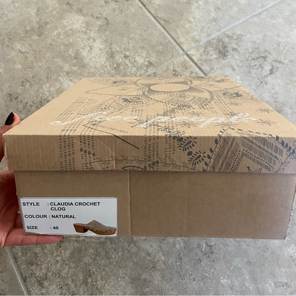 SOLD Free people Claudia crochet clog - Picture 5 of 5